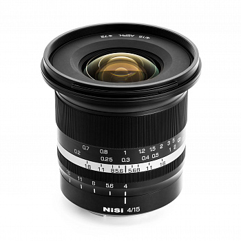 Объектив NiSi 15 mm f4 FF Aspherical для камер с байонетом Canon RF